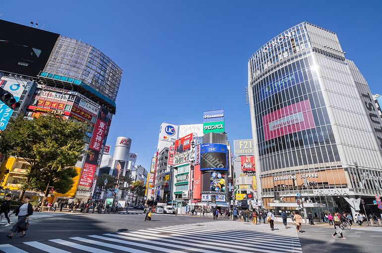 1280px-2018_Shibuya_Crossing